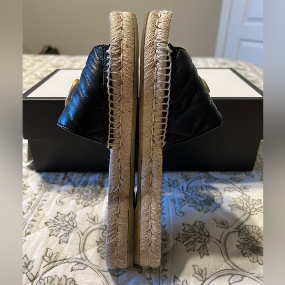 GUCCI GG MARMONT MATELASSE LEATHER BLACK ESPADRILLE SANDAL WOMEN 37 (7 US) - Picture 5 of 9